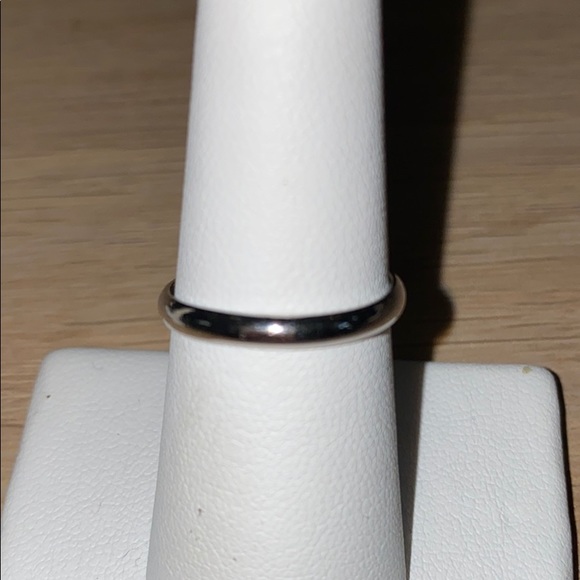 Vintage Sarah Coventry Gray Pearl Rhinestone Ring - Picture 3 of 6